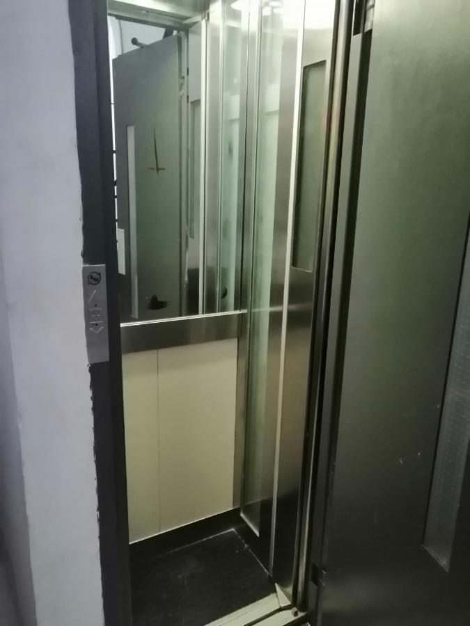 Appartamento Ohliving Arenal Siviglia Esterno foto